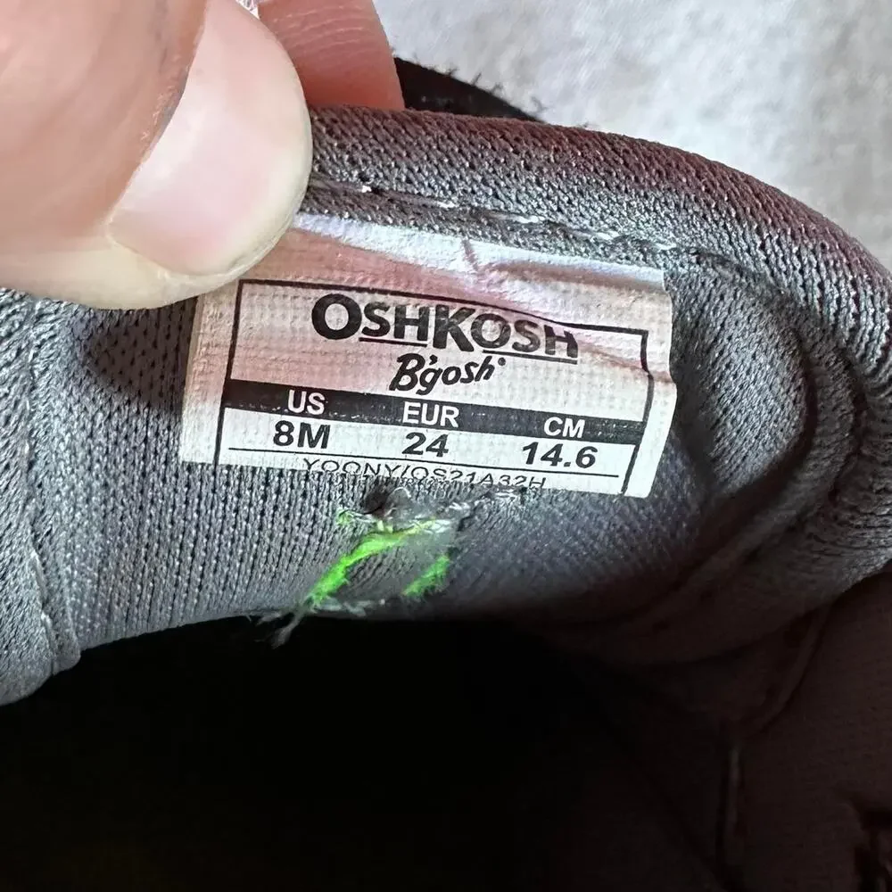 Oshkosh B’Gosh Water Shoes Toddler Size 8M Beach Waterpark Pool Vacation